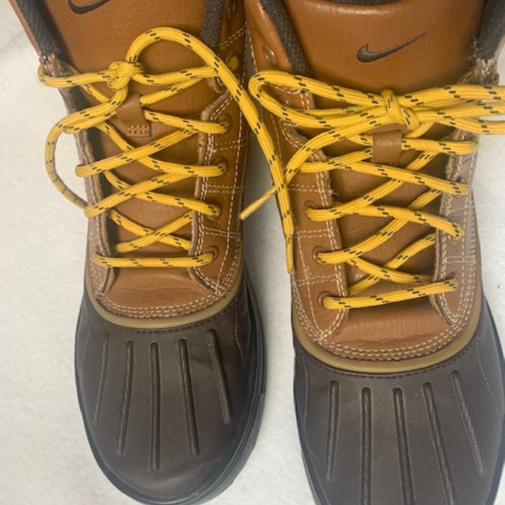 Nike ACG Woodside Boots- Youth